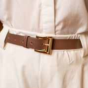 Cinto Feminino em Couro com Fivela Dourada - ref. 225- Aredda