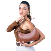 Bolsa Meia Lua em Couro | 2550